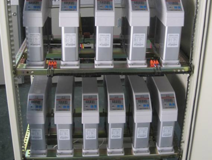 紫電電氣_低壓開關(guān)柜內(nèi)電容器安全運(yùn)行的電流、電壓和溫度有什么要求
